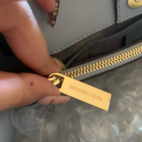 Brand new Authentic Michael kors bag - Picture 7 of 10